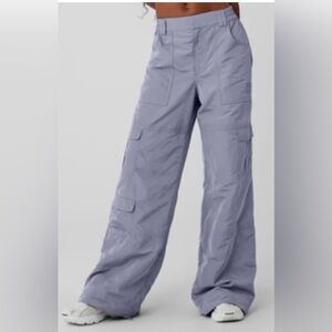 ALO Yoga Women's Gray High-Waist Ski-Moto Puffer Pant